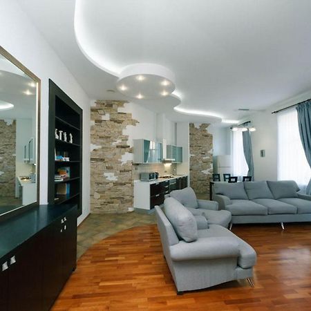 Appartement Lux Near Maidan, Khreschutyk 3Br à Kiev Extérieur photo