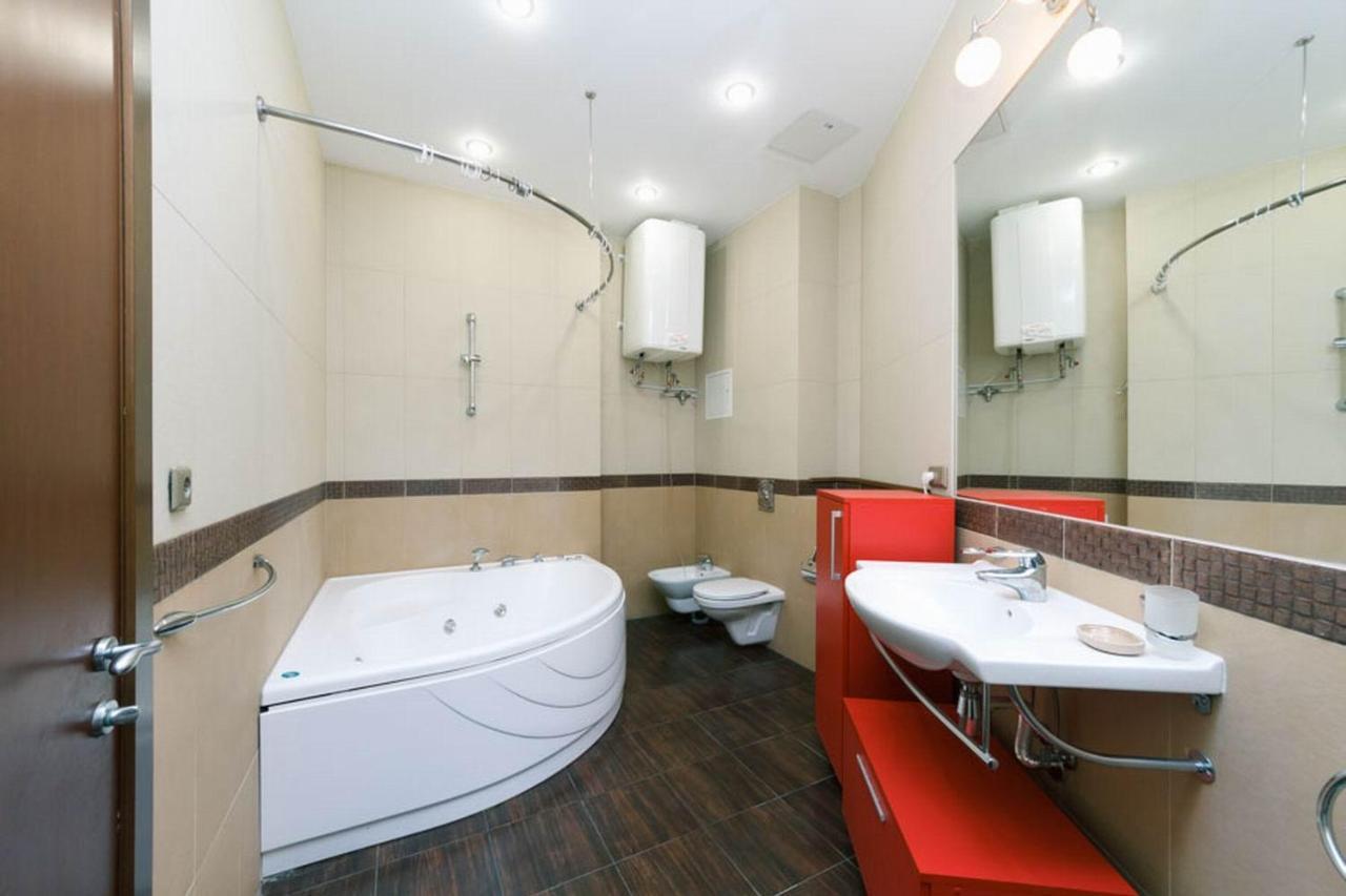 Appartement Lux Near Maidan, Khreschutyk 3Br à Kiev Extérieur photo